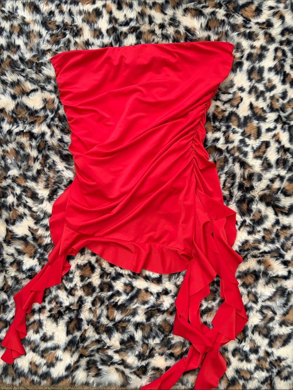 Red Strapless Ruffle Tube Top
